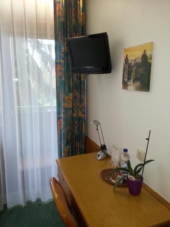 Hotel Koch Maingau Obertshausen Ngoại thất bức ảnh